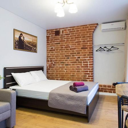 Studio Near Metro Yaroslava Mudroho, Universytet - Mykoly Khvylovoho Str 5-3 Kharkiv Eksteriør billede