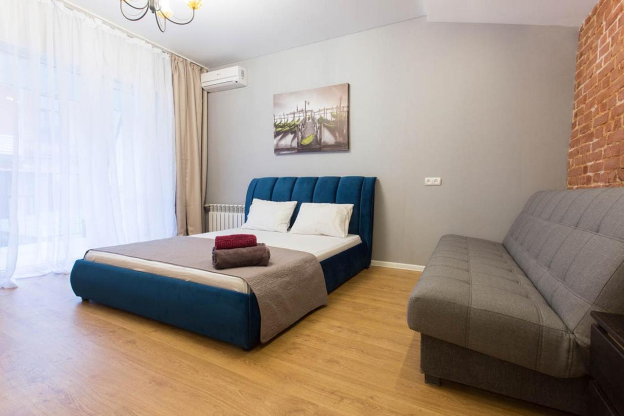 Studio Near Metro Yaroslava Mudroho, Universytet - Mykoly Khvylovoho Str 5-3 Kharkiv Eksteriør billede