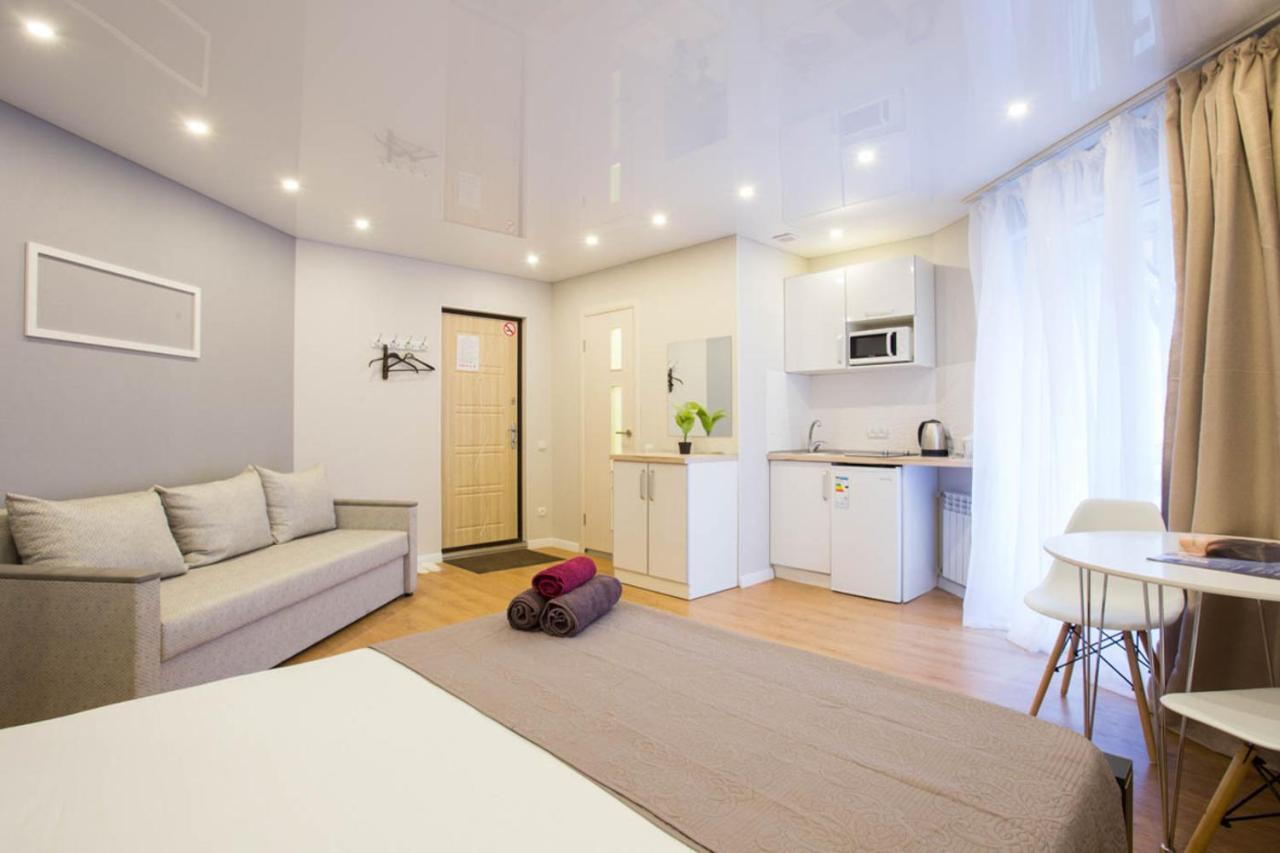 Studio Near Metro Yaroslava Mudroho, Universytet - Mykoly Khvylovoho Str 5-3 Kharkiv Eksteriør billede