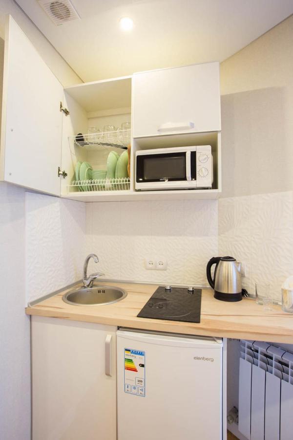 Studio Near Metro Yaroslava Mudroho, Universytet - Mykoly Khvylovoho Str 5-3 Kharkiv Eksteriør billede