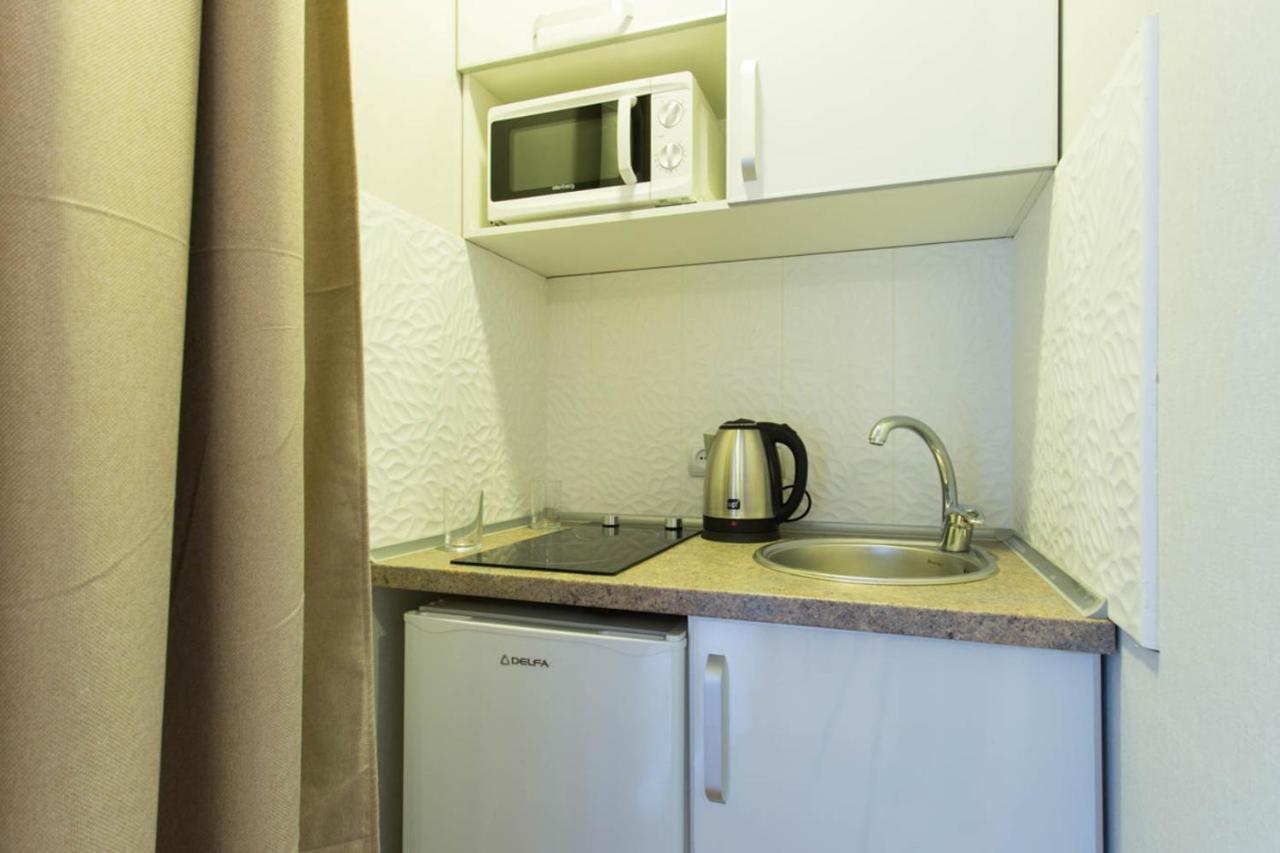 Studio Near Metro Yaroslava Mudroho, Universytet - Mykoly Khvylovoho Str 5-3 Kharkiv Eksteriør billede